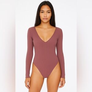 Wilfred Ribbed V Neck Bodysuit L